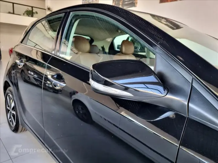 HB20 1.6 Premium 16V