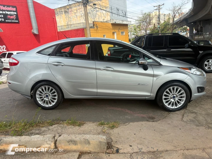 FIESTA 1.6 Titanium Sedan 16V