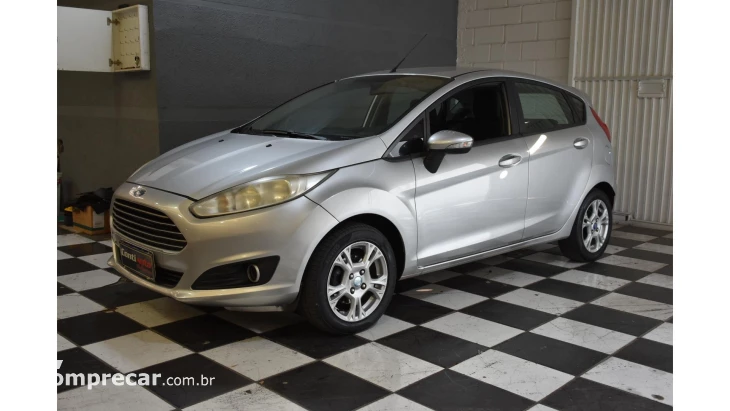 FIESTA HATCH - 1.6 TITANIUM HATCH 16V 4P AUTOMÁTICO