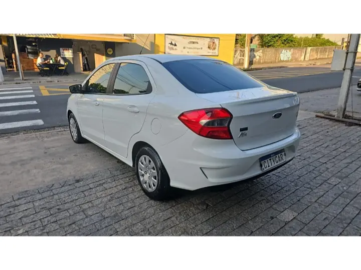 KA 1.5 TI-VCT FLEX SE SEDAN MANUAL