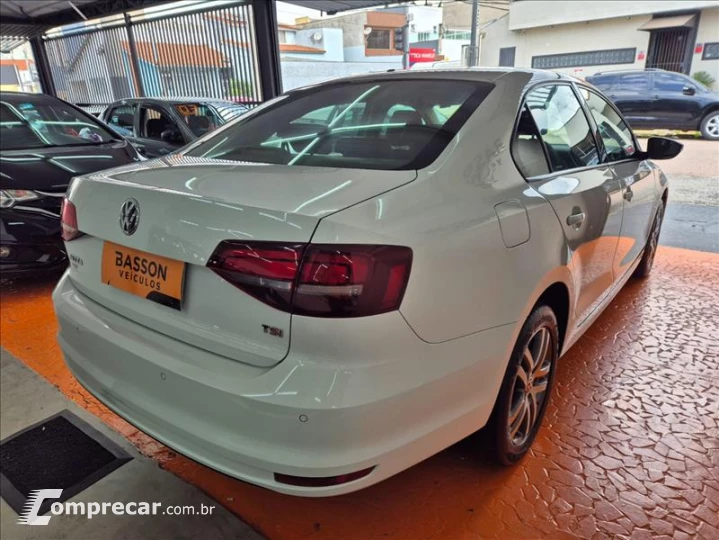 JETTA 1.4 16V TSI Comfortline