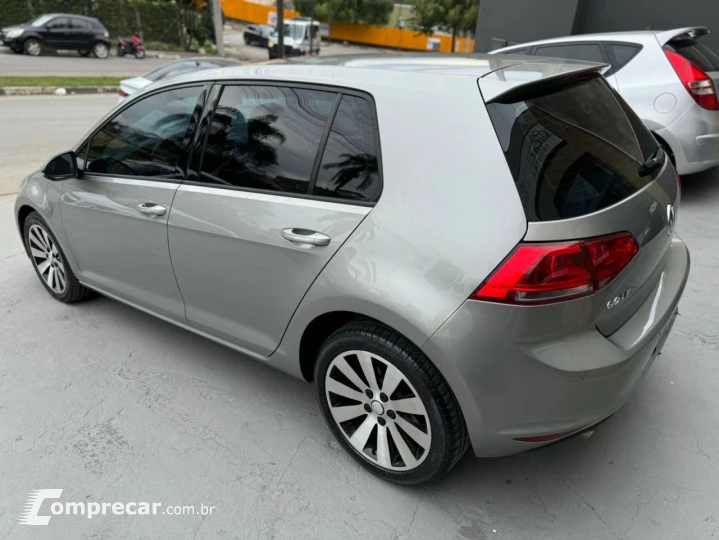 Golf Comfortline 1.4 TSI 140cv Aut.