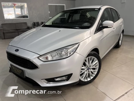 FOCUS SEDAN - 2.0 SE PLUS SEDAN 16V 4P POWERSHIFT