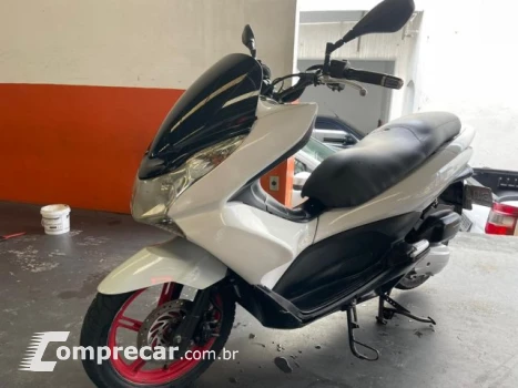 HONDA PCX - Scooter