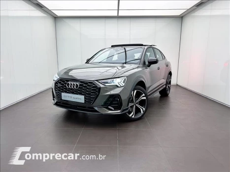 Audi Q3 2.0 40 TFSI Sportback Performance Black Quattro 4 portas