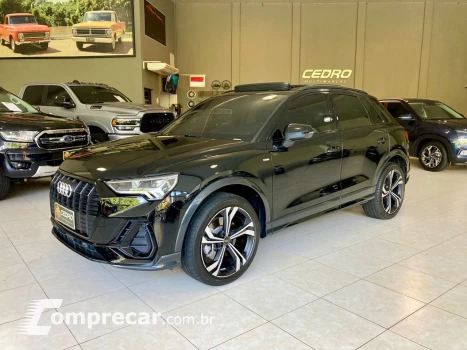 Audi Q3 2.0 4P 40 TFSI PERFORMANCE BLACK QUATTRO TIPTRONIC AUTOMÁ 4 portas