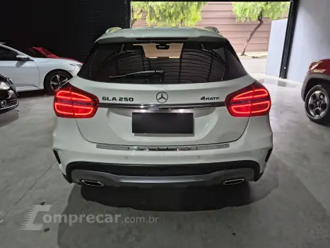 GLA 250 2.0 16V Turbo Sport 4matic