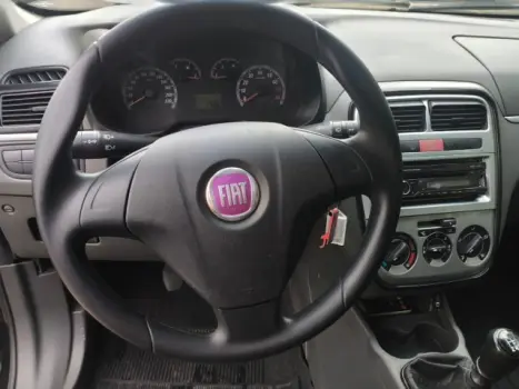 PUNTO - 1.4 8V 4P MANUAL
