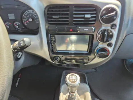 Bongo 2.5 K-2500 CABINE SIMPLES