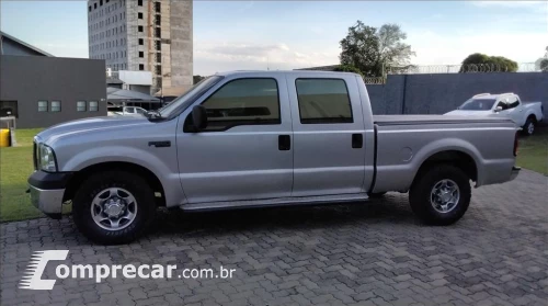 F-250 3.9 XLT 4X2 CS DIESEL 2P MANUAL