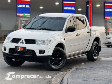 Mitsubishi L200 Triton HPE 3.5 CD V6 24V Flex Aut. 4 portas