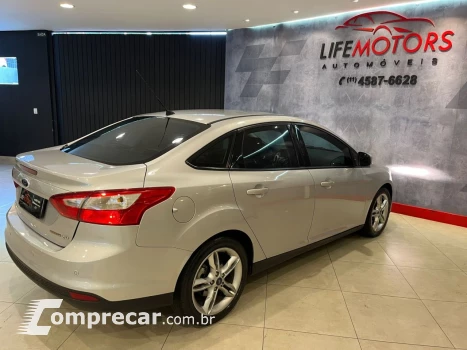 Focus Sedan 1.6 16V 4P FLEX S POWERSHIFT AUTOMATIZADO