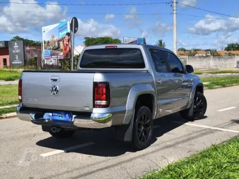 AMAROK 3.0 V6 TDI DIESEL HIGHLINE CD 4MOTION AUTOMÁTICO