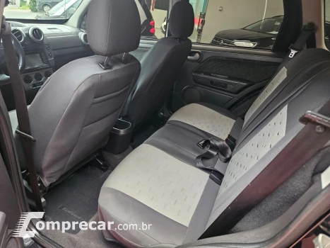 EcoSport XLT 1.6 Flex 8V 5p