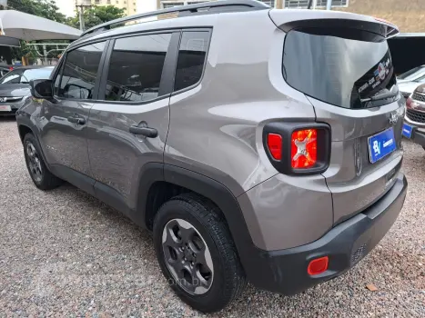 Renegade 1.8 16V Flex 4P Automático