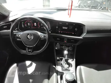 JETTA 1.4 250 TSI TOTAL FLEX R-LINE TIPTRONIC
