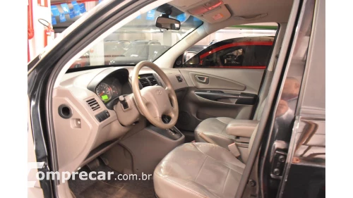 Hyundai TUCSON - 2.0 MPFI GLS 16V 143CV 2WD 4P AUTOMÁTICO 4 portas