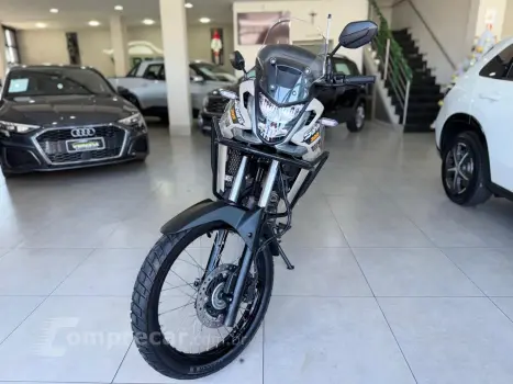 XRE SAHARA 300 ADVENTURE