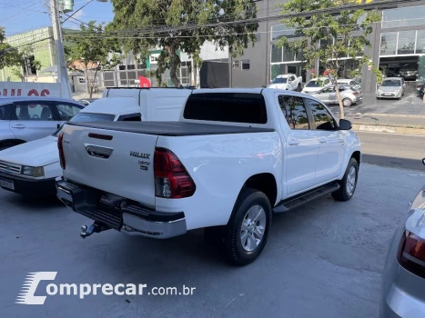 HILUX 2.7 SRV 4X2 CD 16V