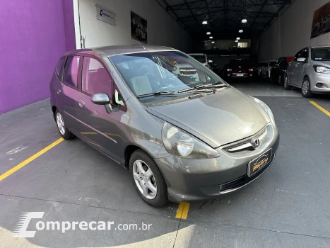 Honda FIT 1.4 LX 8V 4 portas