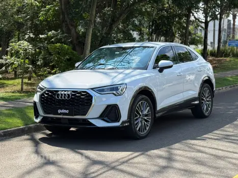 Audi Q3 2.0 40 TFSI Sportback Performance Quattro 4 portas