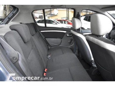 SANDERO - 1.6 STEPWAY 16V 4P MANUAL