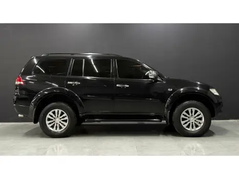 PAJERO 3.2 HPE 4X4 7 LUGARES 16V TURBO INTERCOOLER DIESEL 4P