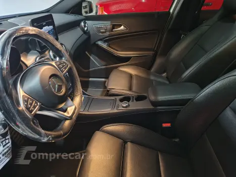 GLA 250 2.0 16V Turbo Sport 4matic