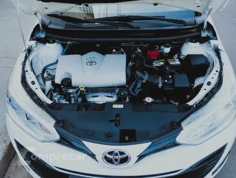 YARIS 1.5 16V Sedan XL