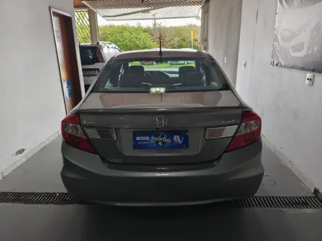 CIVIC 1.8 LXS 16V FLEX 4P AUTOMÁTICO