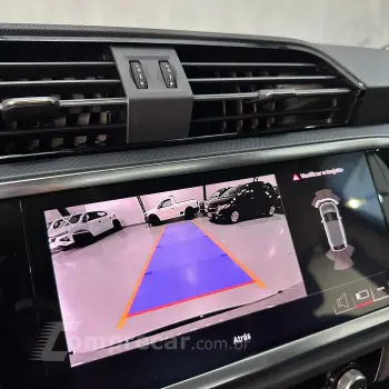 Q3 Performance 2.0 TFSI Tiptr. Quattro