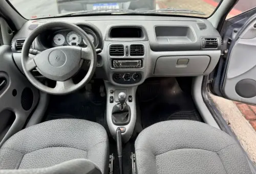 Clio Hi-Flex 1.0 16V 5p