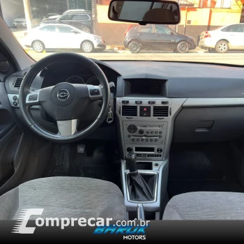 VECTRA 2.0 MPFI Elegance 8V 140cv