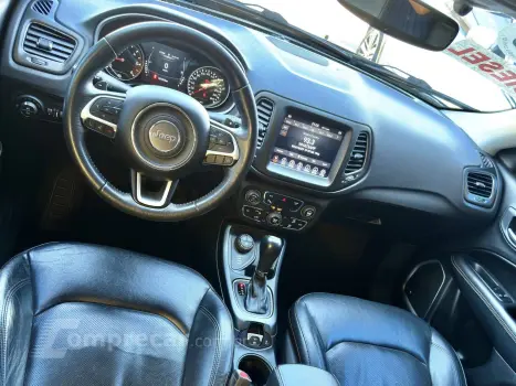 COMPASS 2.0 16V DIESEL LONGITUDE 4X4 AUTOMÁTICO