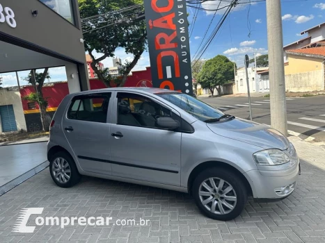 Volkswagen FOX 4 portas