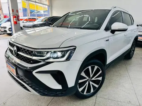 Volkswagen TAOS HL TSI AE 4 portas