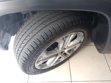 COMMANDER 1.3 T270 Turbo Longitude