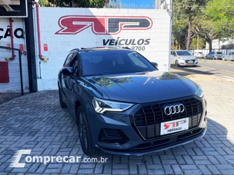 Audi Q3 Black Ed. 1.4 TFSI Flex/Black S-tron. 2 portas