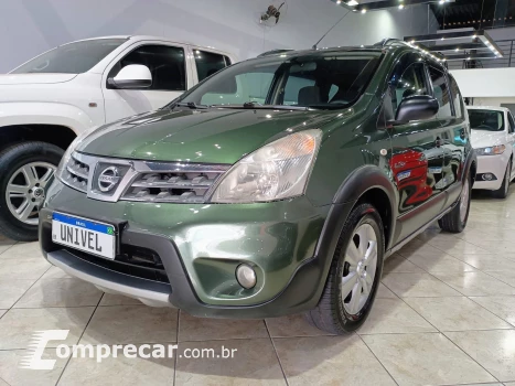 NISSAN livina x-gear 1.6 4 portas