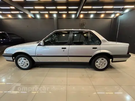 MONZA 2.0 EFI GLS 8V