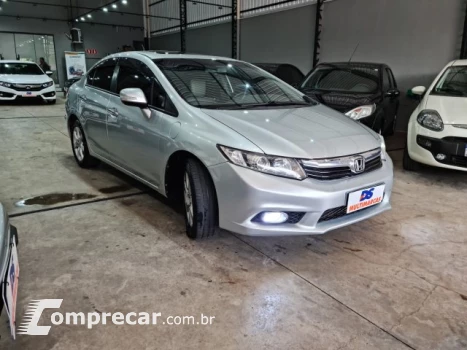 CIVIC - 1.8 EXS 16V 4P AUTOMÁTICO