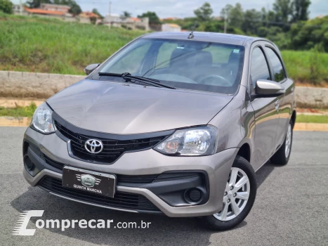 Toyota Etios X Plus 1.5 (Flex) 4 portas