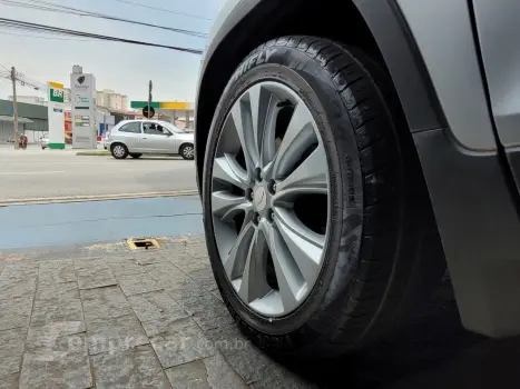 TRACKER LTZ 1.4 Turbo 16V Flex 4x2 Aut.