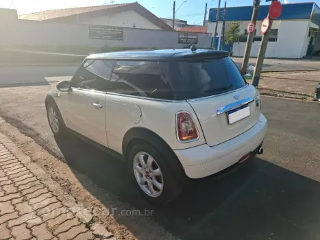 Cooper 1.6 16V Gasolina 2P Manual