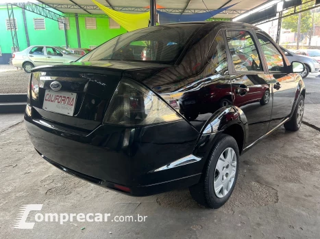 FIESTA 1.6 SE Sedan 16V