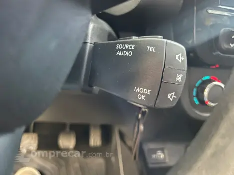 Kwid KWID OUTSIDER 1.0 Flex 12V 5p Mec.