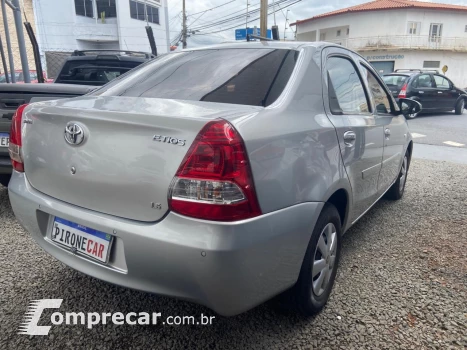 ETIOS 1.5 X Plus Sedan 16V