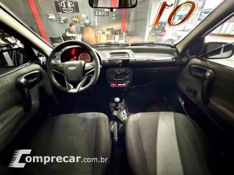 CORSA 1.0 MPFI Wind Sedan 8V