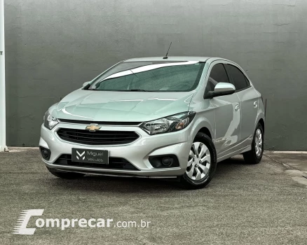 CHEVROLET ONIX 1.0 LT 4 portas