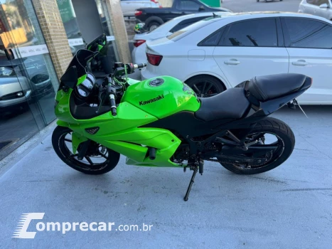 KAWASAKI NINJA 250R